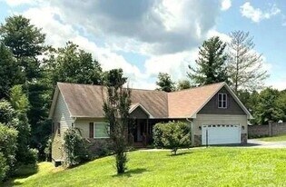 5 Park Ave in Asheville, NC - Building Photo