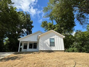 2258 Zanone Ave in Memphis, TN - Building Photo - Building Photo
