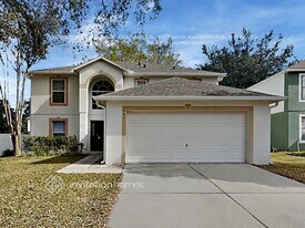 843 Vanderbilt Dr, Unit 3brf in Eustis, FL - Building Photo