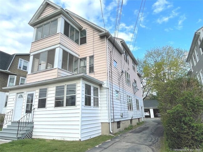 property at 36 Oakwood Ave