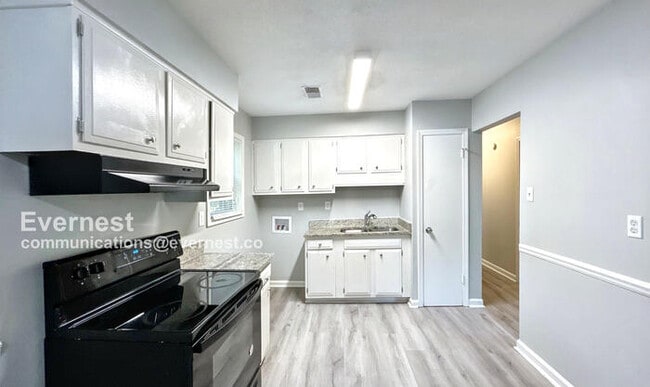 3674 Ridgemont Ave in Memphis, TN - Building Photo - Building Photo