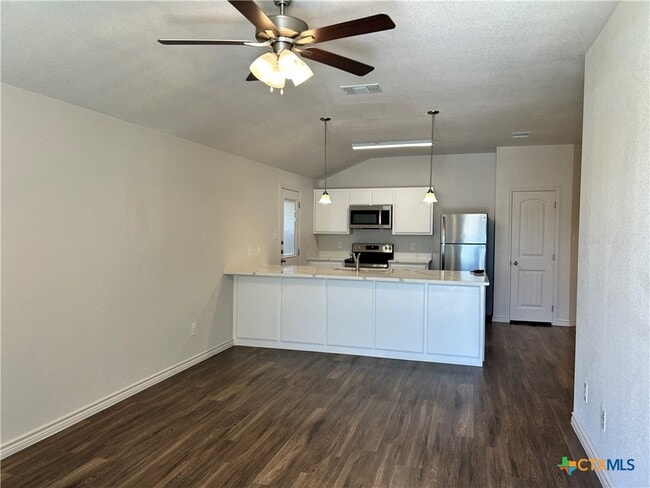 114 Dolphin Dr in Temple, TX - Building Photo - Building Photo