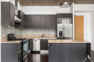 600 N Fairbanks Ct in Chicago, IL - Foto de edificio - Building Photo