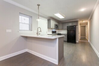 763 S 15th St, Unit 1 in Philadelphia, PA - Building Photo - Building Photo