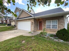 294 Carmel Vly in St. Robert, MO - Building Photo
