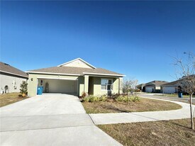 307 Taylor Grvs St in Lake Wales, FL - Building Photo
