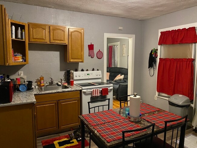 46 Marshall St, Unit 46 Marshall St Apt 1, Unit 46 Marshall St Apt 1