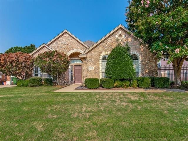 2945 Silvercrest Ln
