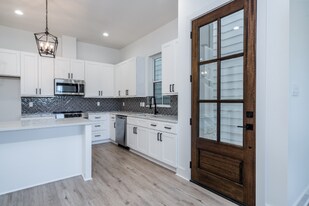 6426 Highland Pine Ln in Houston, TX - Building Photo