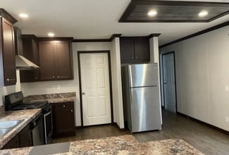 152 W Orleans Ct in Howell, MI - Foto de edificio - Building Photo