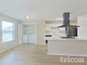 5915 Myers Rd in Arlington, TX - Building Photo - Building Photo