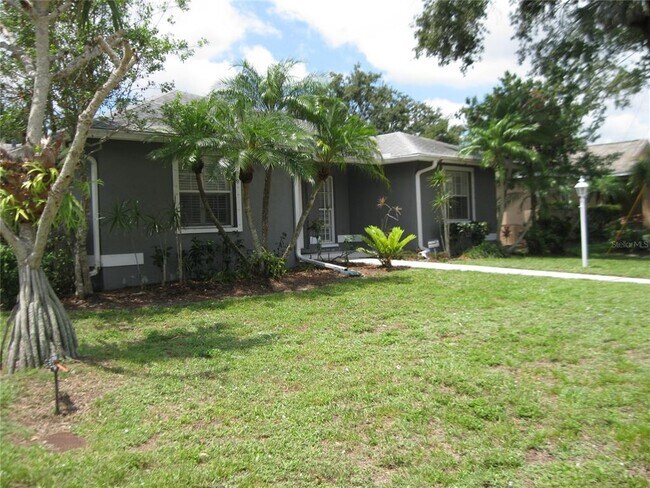 4540 3rd Ave Dr E in Bradenton, FL - Building Photo - Building Photo