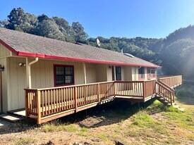 190 Aromas Rd, Unit A in Aromas, CA - Building Photo