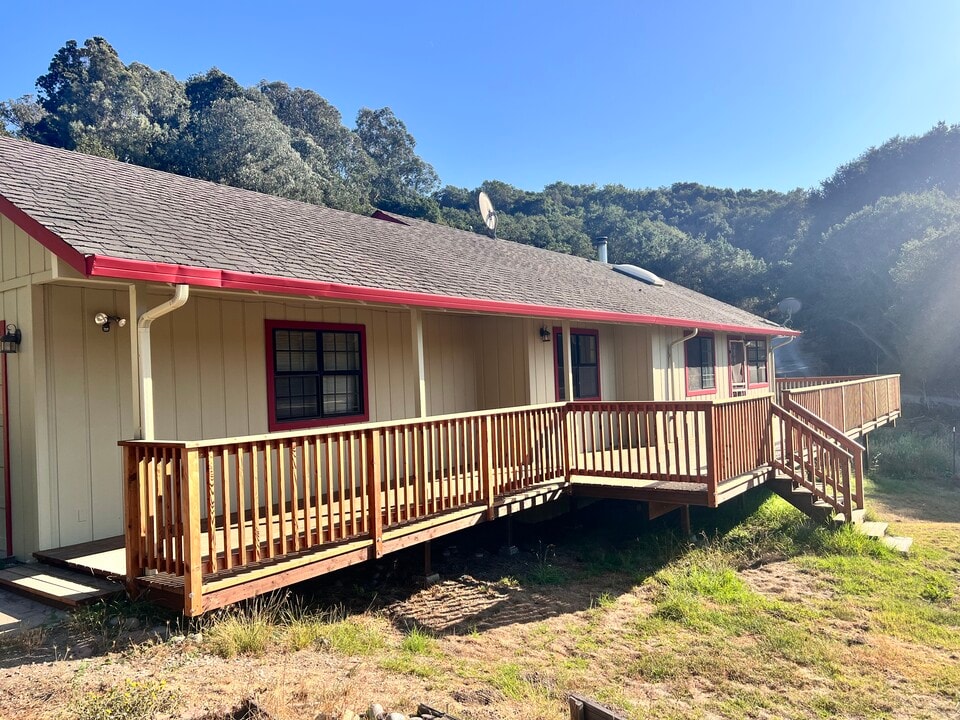 190 Aromas Rd, Unit A in Aromas, CA - Foto de edificio