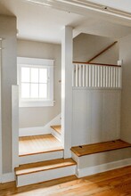 604 E 2nd St in Bloomington, IN - Foto de edificio - Building Photo