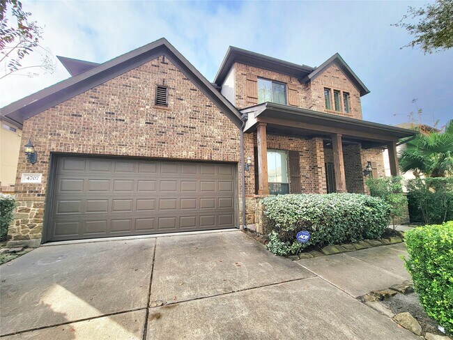 4707 Burclare Ct in Sugar Land, TX - Building Photo - Building Photo