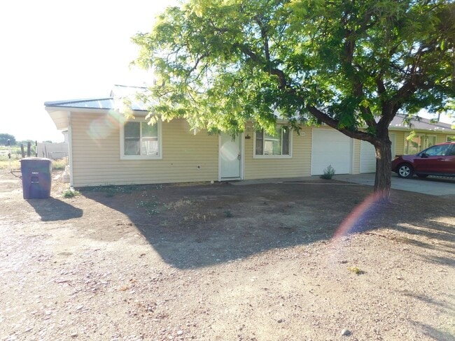 property at 514 Delicious Dr