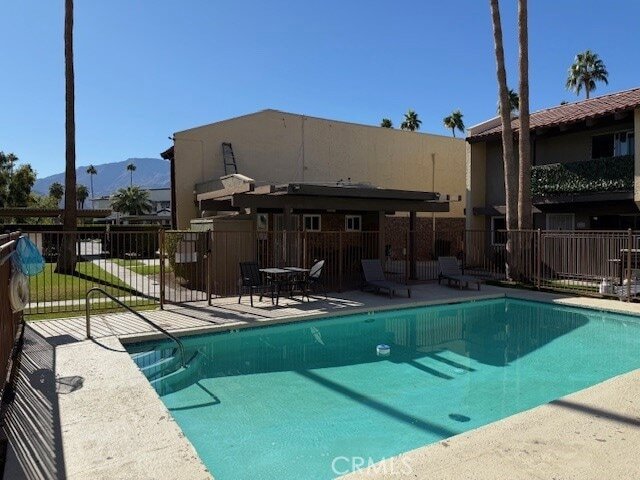 51080 Eisenhower Dr in La Quinta, CA - Building Photo - Building Photo