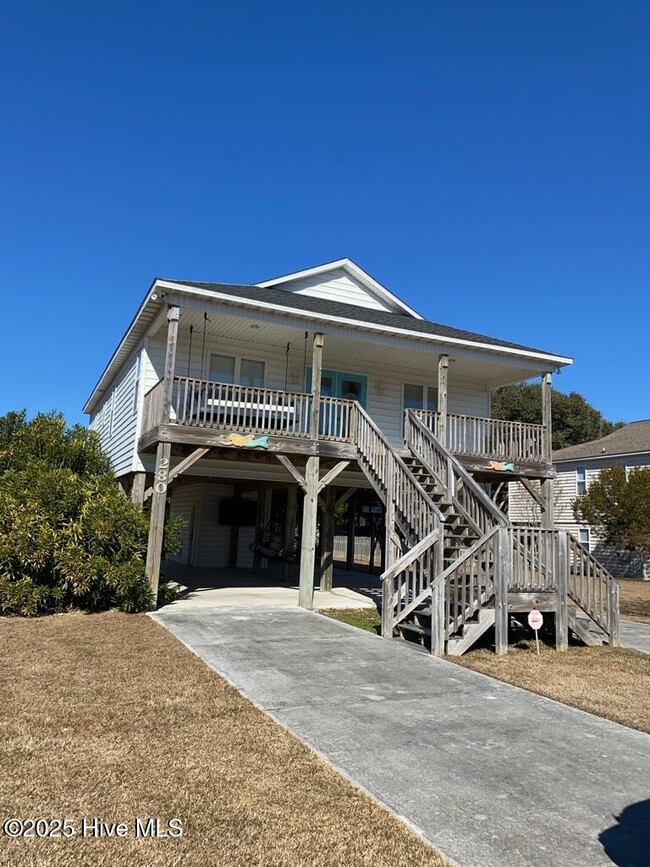 280 Grandview Dr in Sneads Ferry, NC - Foto de edificio - Building Photo