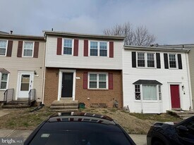 9 Autumn Hill Way in Gaithersburg, MD - Building Photo