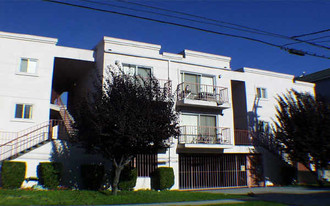 5226 Cartwright Ave Apartamentos