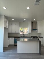 7875 Glencoe Drive in Huntington Beach, CA - Building Photo