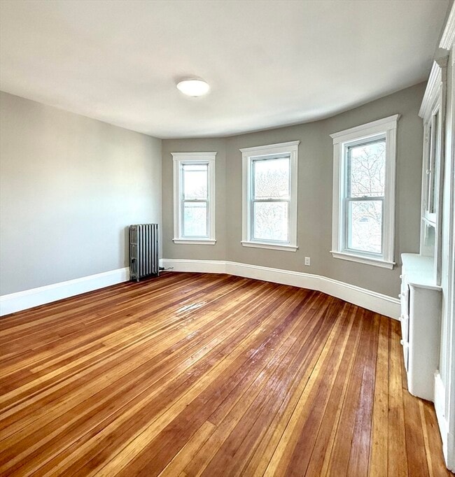 69 Conwell Ave in Somerville, MA - Building Photo - Building Photo