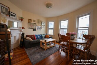 38 Jefferson St, Unit #3 in Cambridge, MA - Building Photo - Building Photo