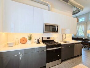 24 Arcadia St in Boston, MA - Foto de edificio - Building Photo