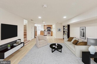 2803 North Capitol St NE in Washington, DC - Building Photo - Building Photo