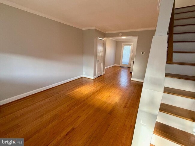 property at 3613 Parkdale Ave