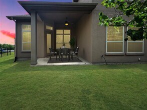 117 Beneteau Dr in Austin, TX - Building Photo - Building Photo