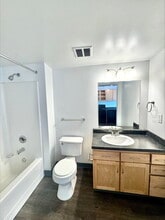 Broadway Plaza Lofts in Denver, CO - Foto de edificio - Building Photo
