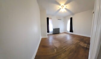 222 Summit Ave, Unit 2R