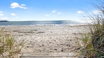 47 King St, Unit #2 in Scarborough, ME - Building Photo