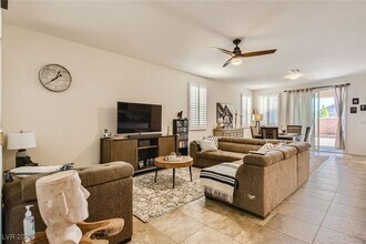 6224 Stratford Bay St in North Las Vegas, NV - Building Photo - Building Photo