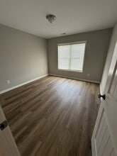 104 Berkshire Cir in Dunn, NC - Building Photo - Building Photo