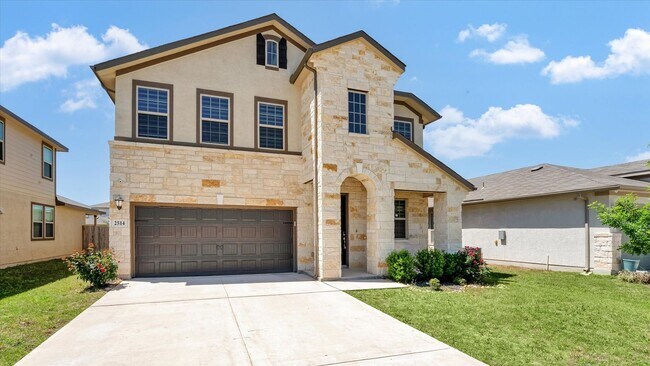 2514 Castello Wy in San Antonio, TX - Building Photo - Building Photo
