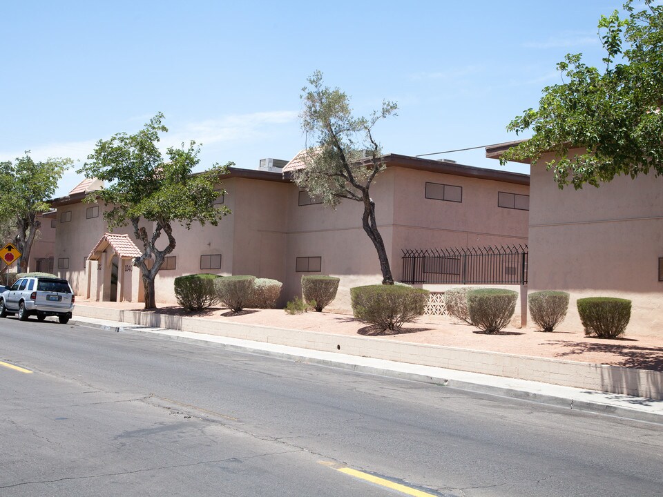 Sierra Pointe in Las Vegas, NV - Building Photo