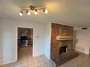 5405 Duchess Ct in Lake Dallas, TX - Building Photo - Building Photo