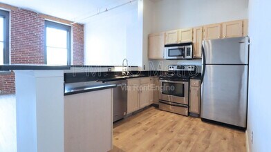 200 Main St in Kansas City, MO - Building Photo - Building Photo