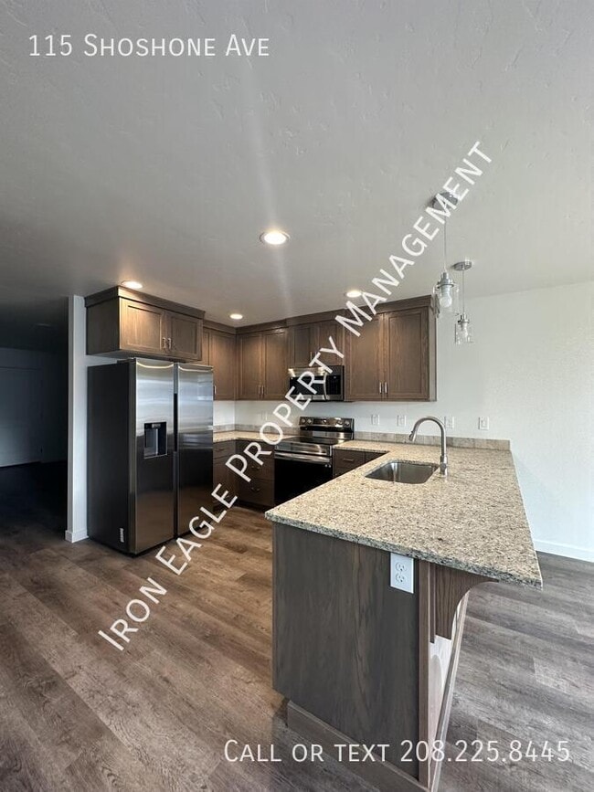 115 Shoshone Ave in Nampa, ID - Building Photo - Building Photo