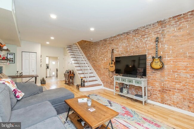 property at 1808 S Chadwick St