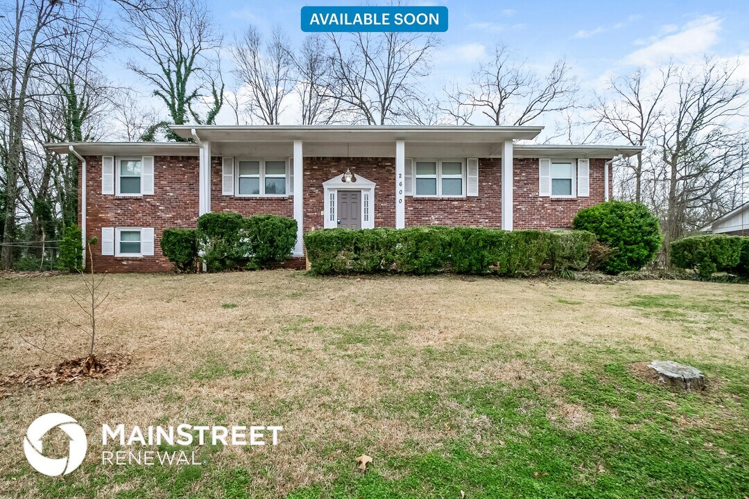 2600 1st Pl NW in Center Point, AL - Building Photo