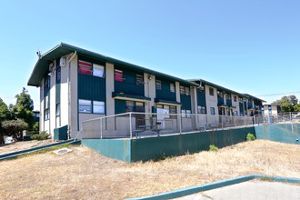 Alice Griffith in San Francisco, CA - Building Photo - Building Photo