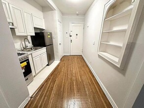 111-14 76th Ave in Queens, NY - Building Photo - Building Photo