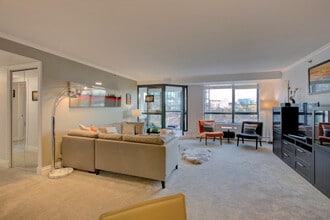 289 Drake St in Vancouver, BC - Building Photo - Building Photo