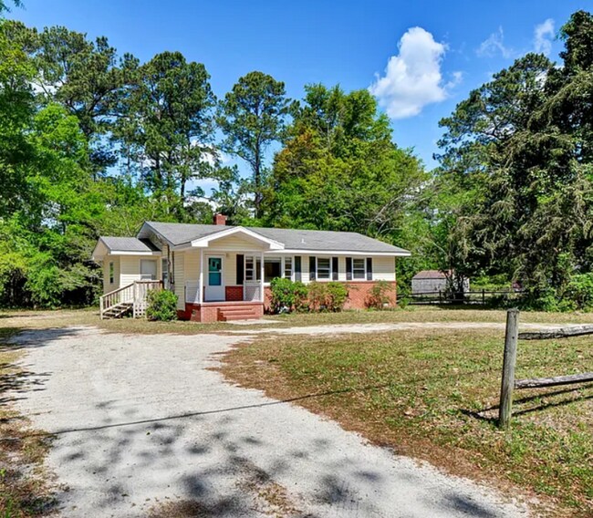 133 Hinton Ave in Wilmington, NC - Building Photo - Building Photo