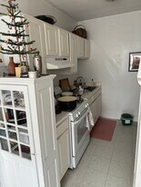 1683 Cambridge St, Unit 5F in Cambridge, MA - Building Photo