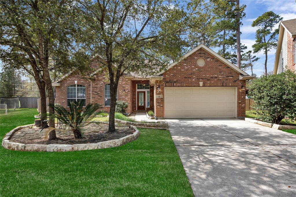 27 Planchard Ct in The Woodlands, TX - Building Photo